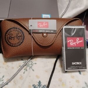 Ray-Ban Brown Leather Sunglasses Case